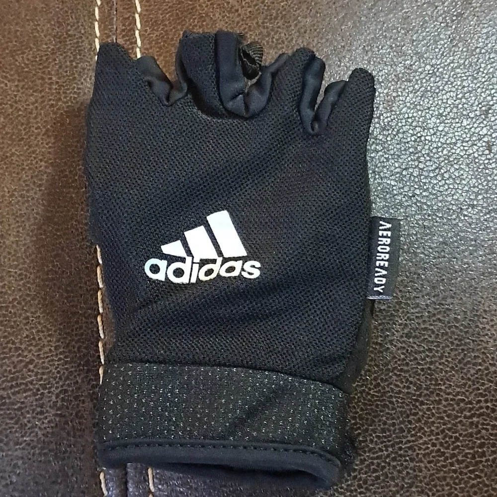 Adidas Unisex Climalite Adjustable Essential Glove Weightlifting Athletic
